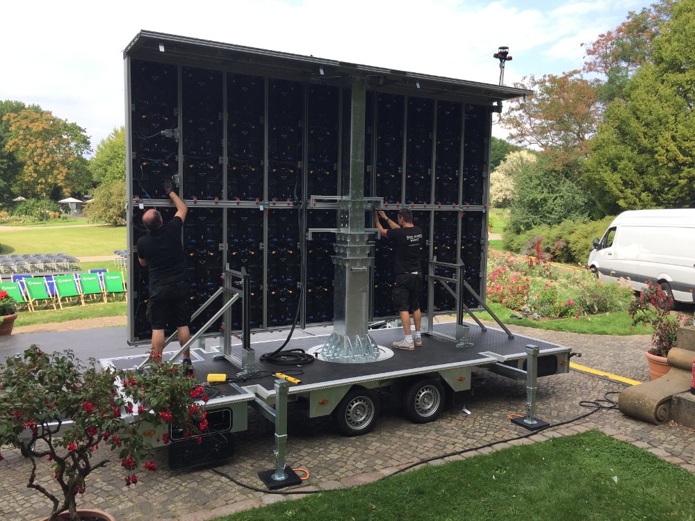 LED-Wand Trailer mieten Berlin