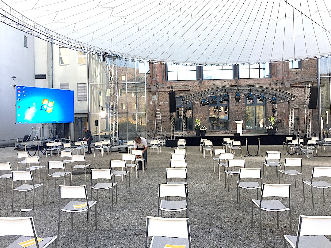 LED-Wand mieten outdoor public viewing Videowand Verleih Berlin Großbildschirm