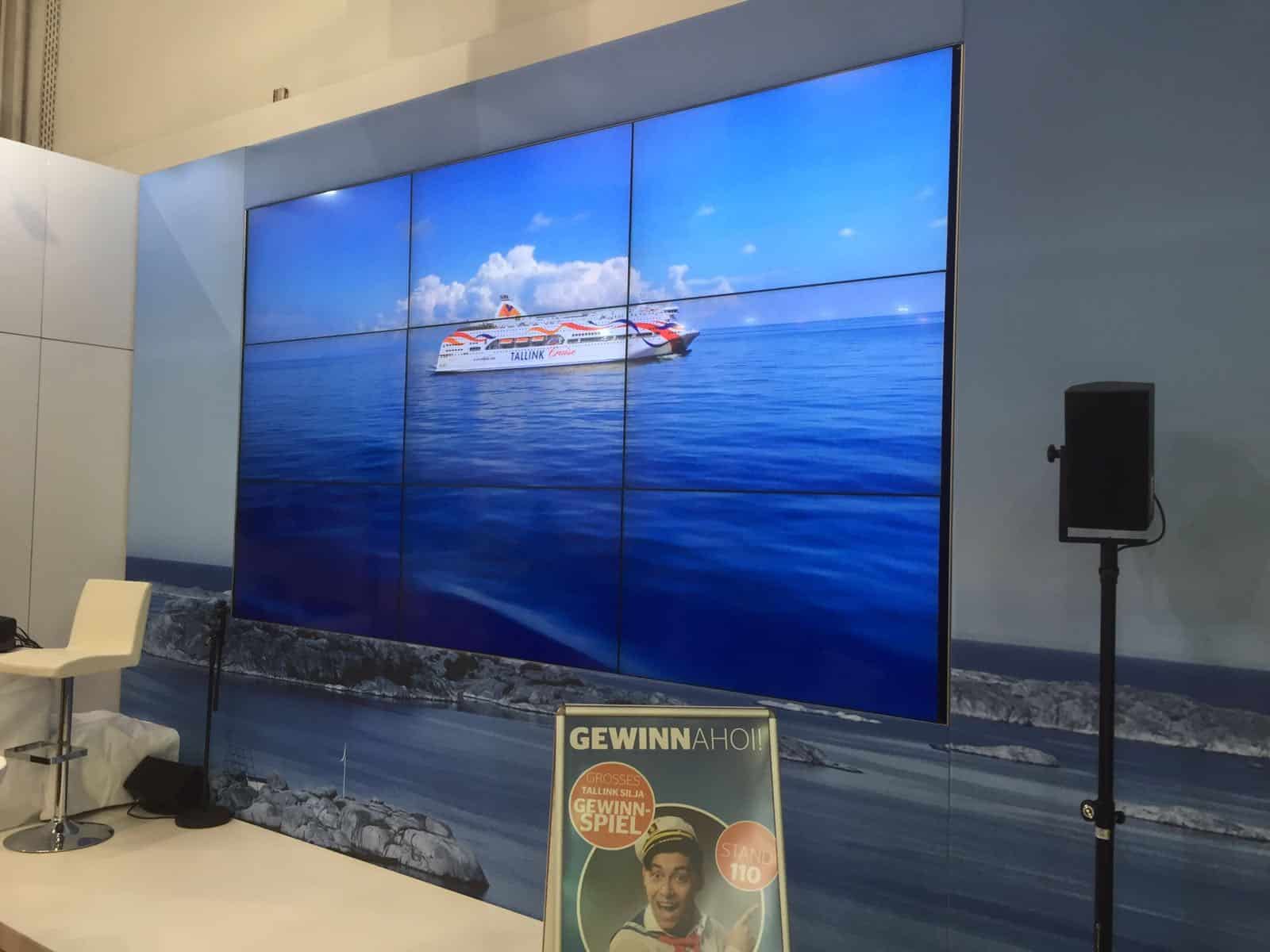 Splittwand aus Flachbildschirmen